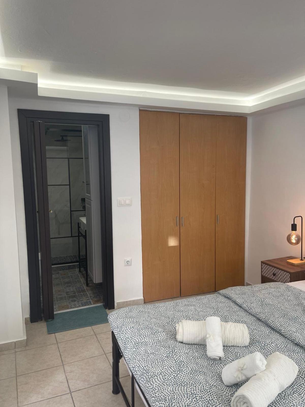 Skg Retreat Emerald - 5Min Walk From Seafront Salonicco Esterno foto