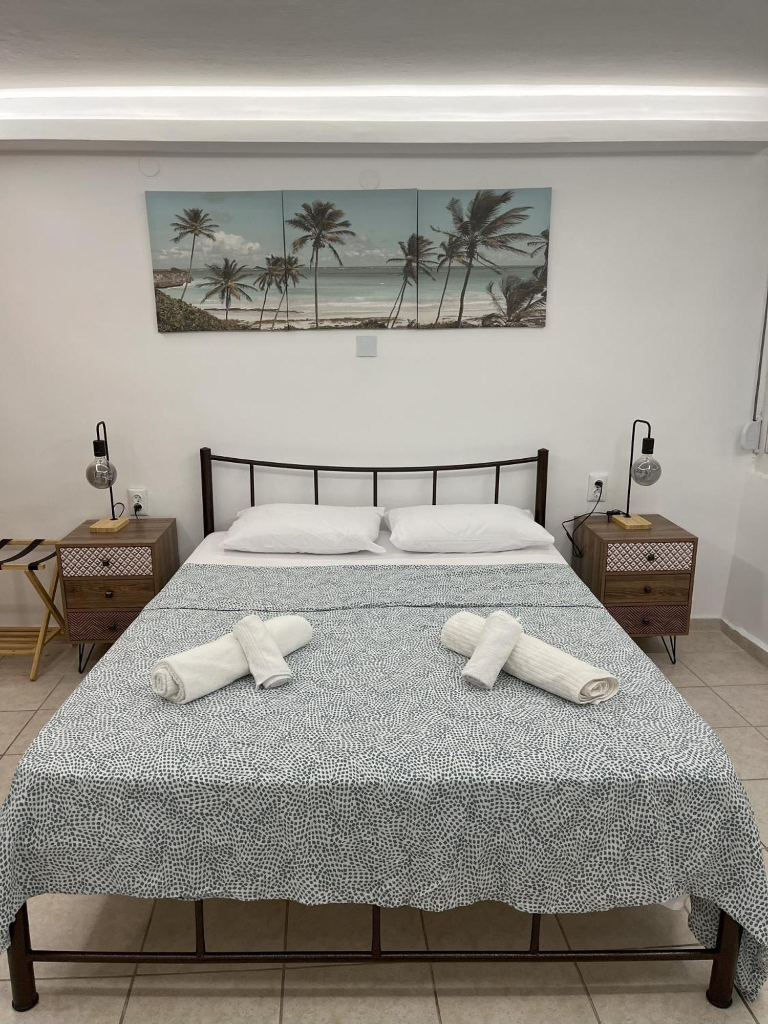 Skg Retreat Emerald - 5Min Walk From Seafront Salonicco Esterno foto